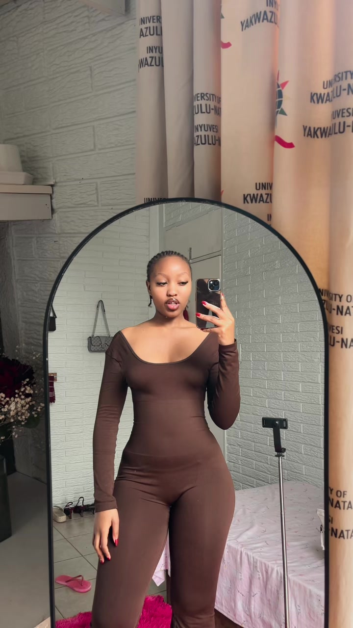 @Asanda