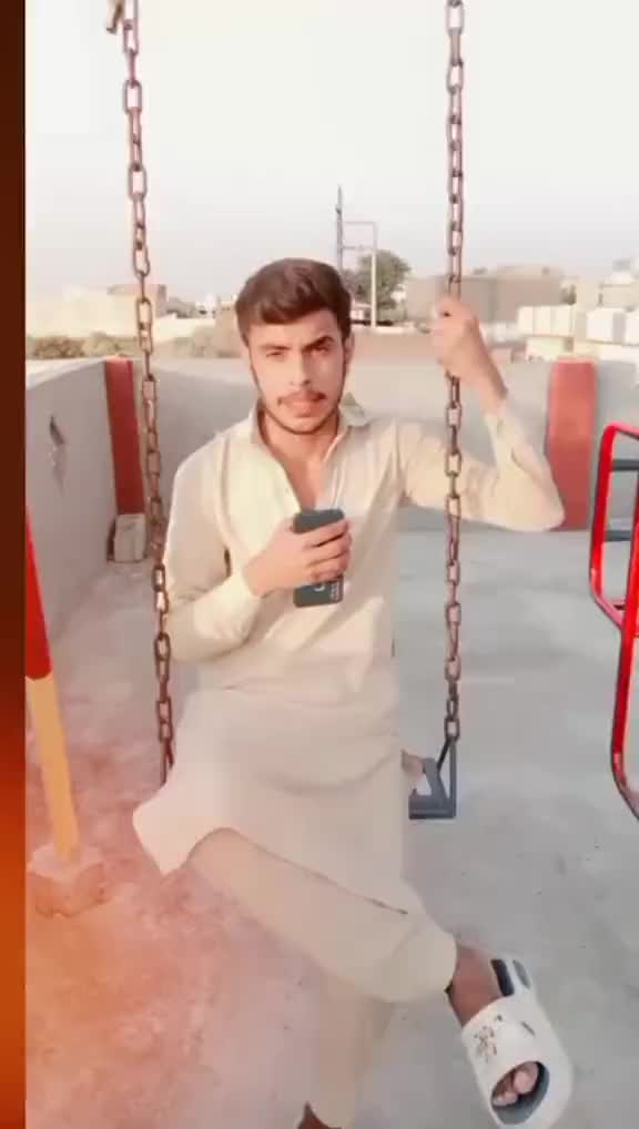 @ملک کہتے ہیں🦅🔥