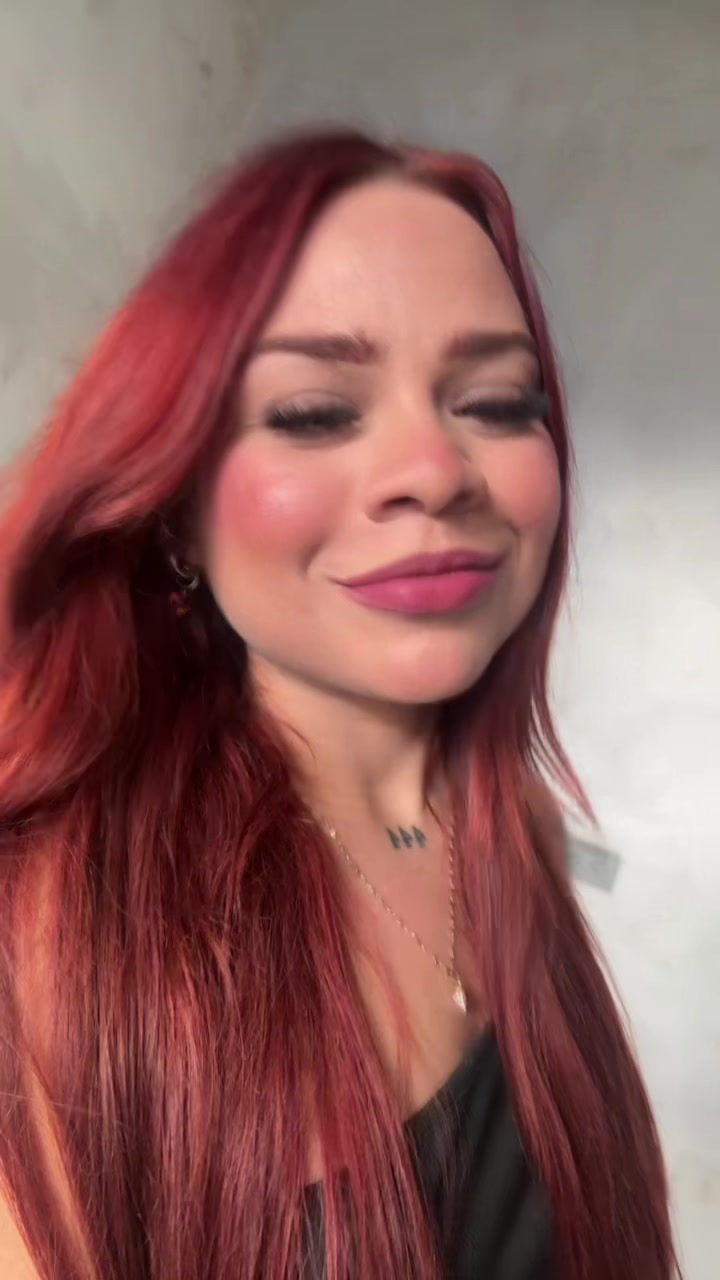 @Samantha🦦