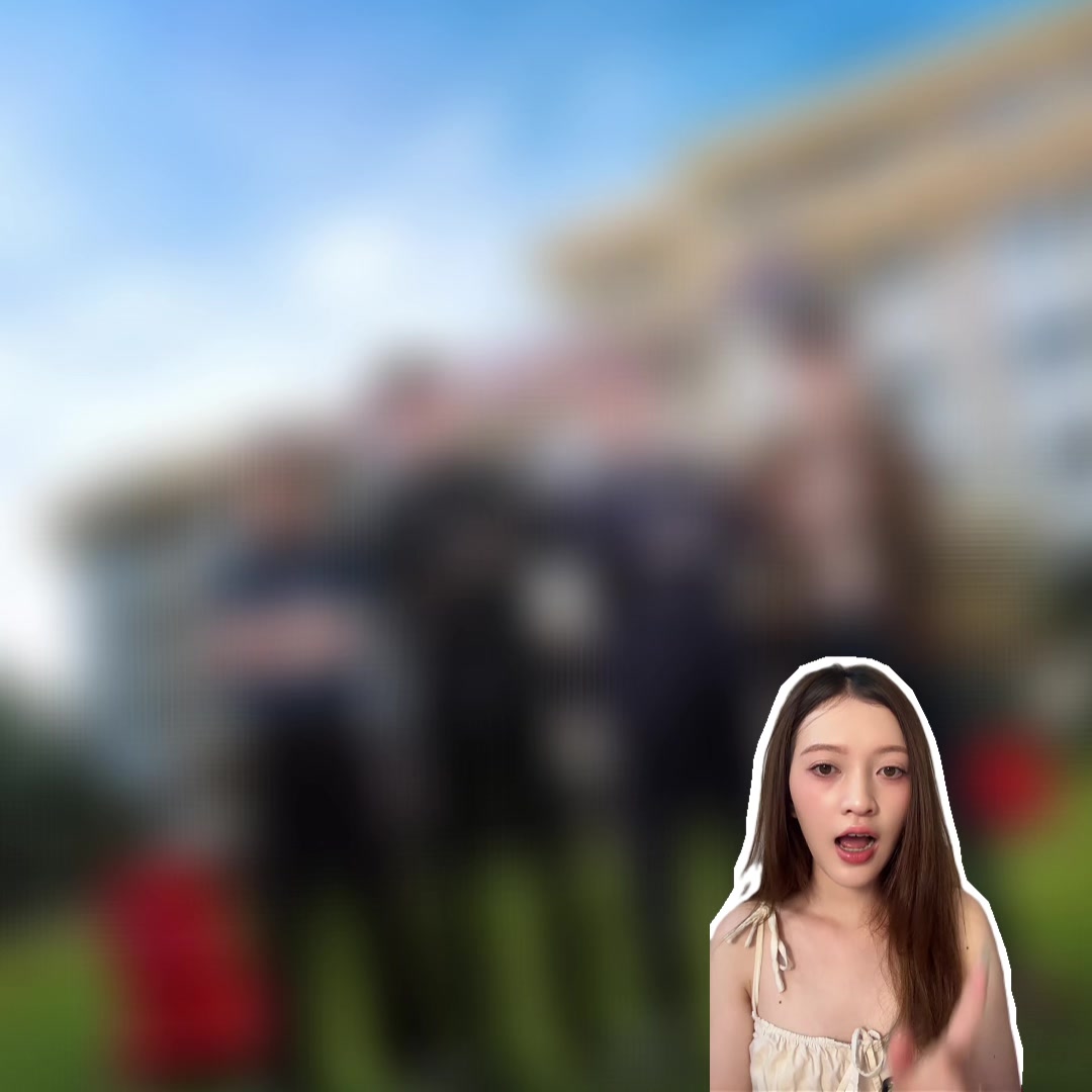 @KhDiaMonD (អ្នកនាំរឿង)