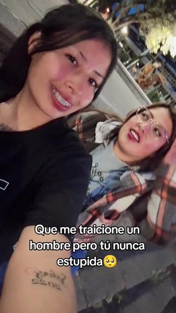 @mire😻😽