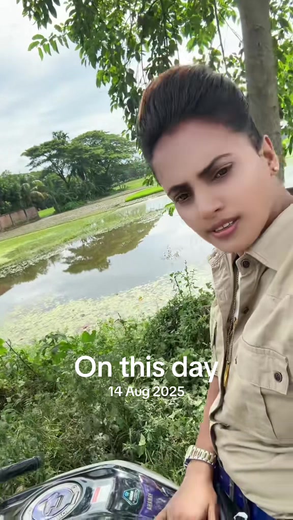 @33nusratjahan
