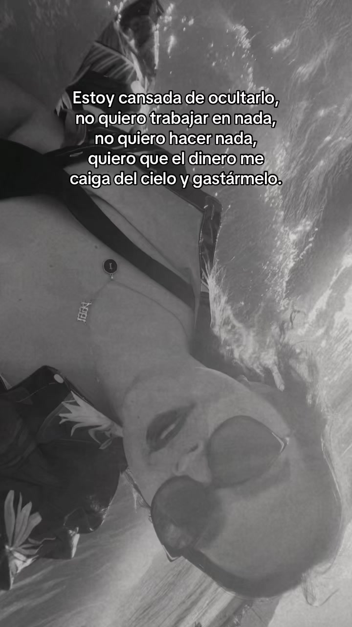 @Is a Genia
