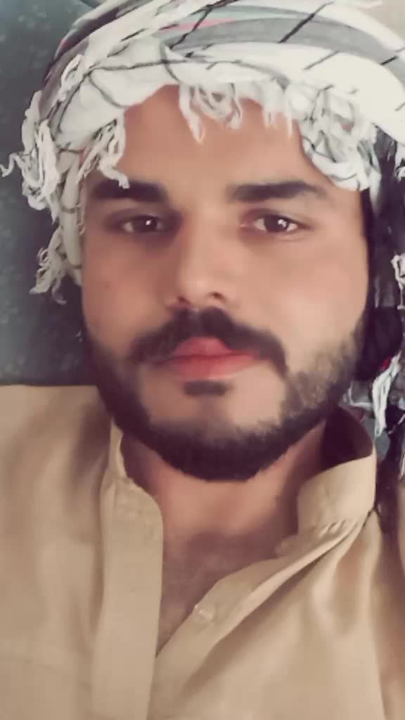 @👑شہزادے ایسے ہی ہوتے ہیں👑❣️