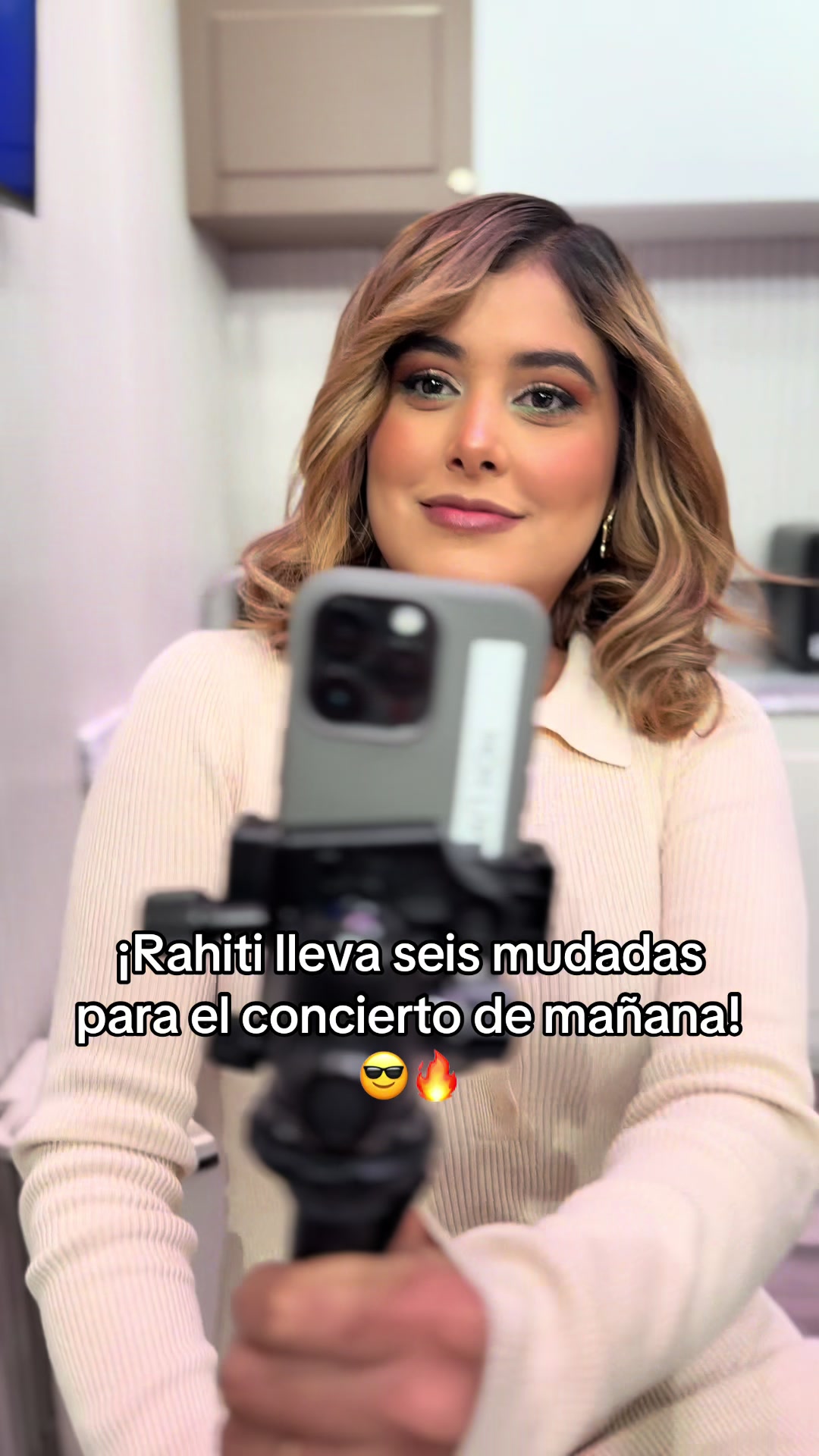 @QVLV