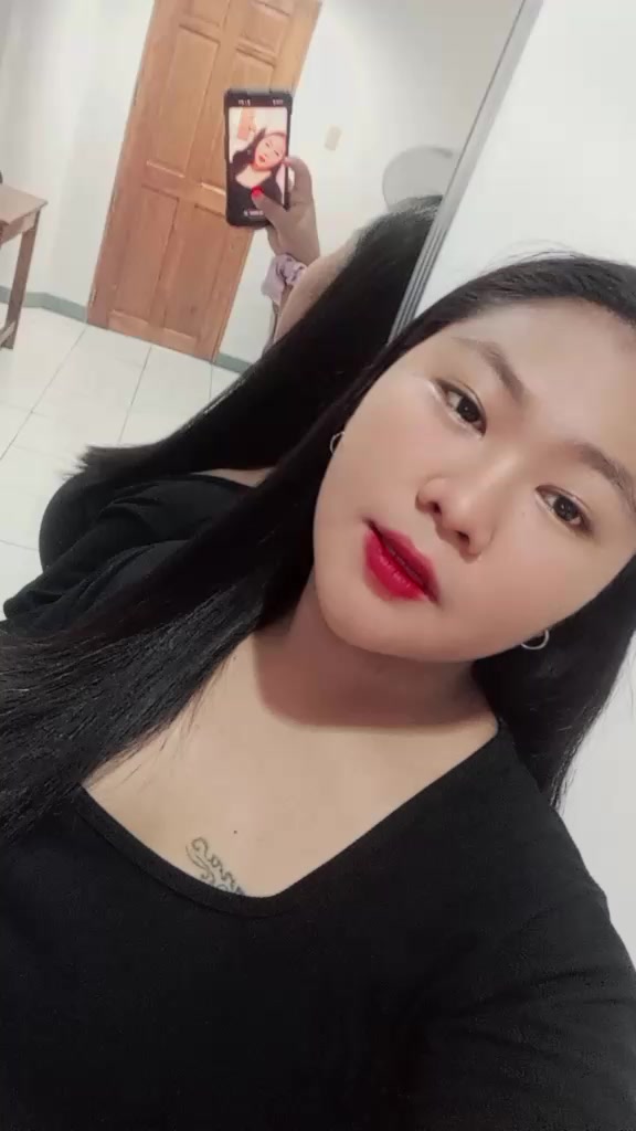 @Ana🖤