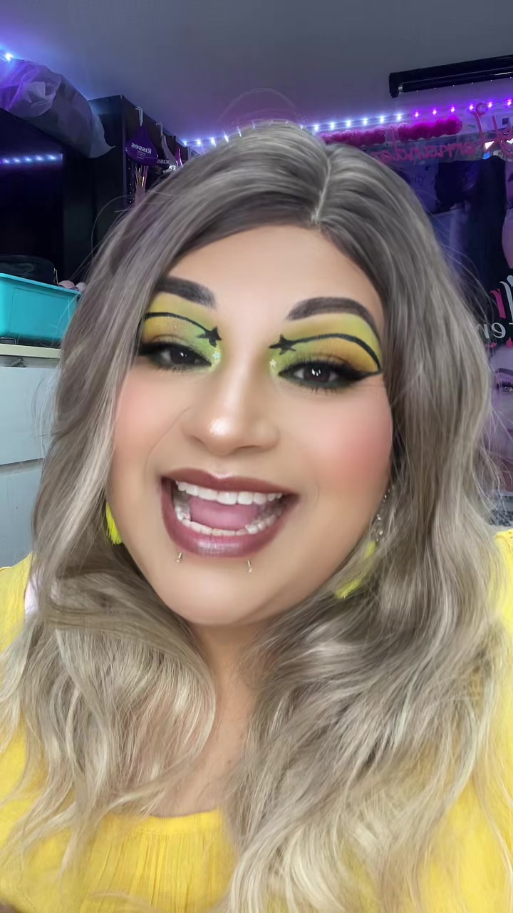 @BELLA HERNANDEZ