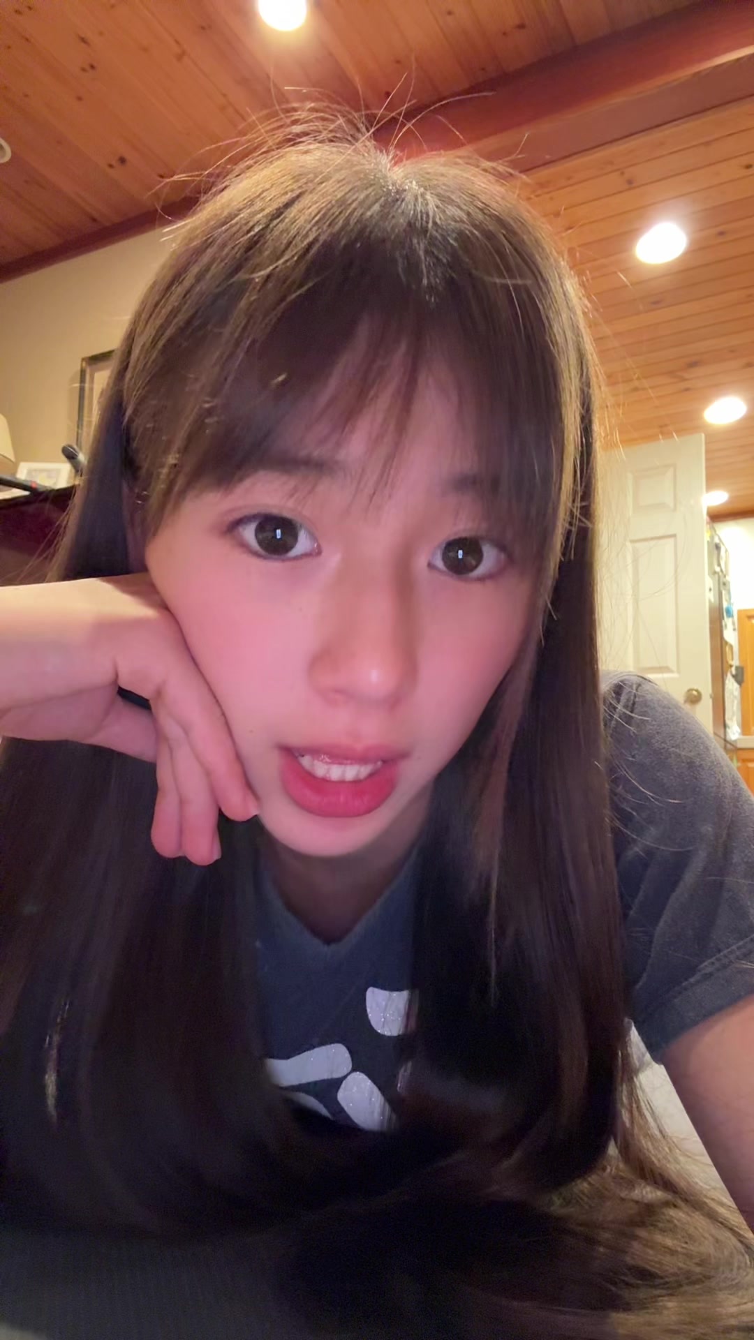 @杉崎 ジュリア