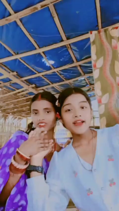 @Ahirani queen ๐