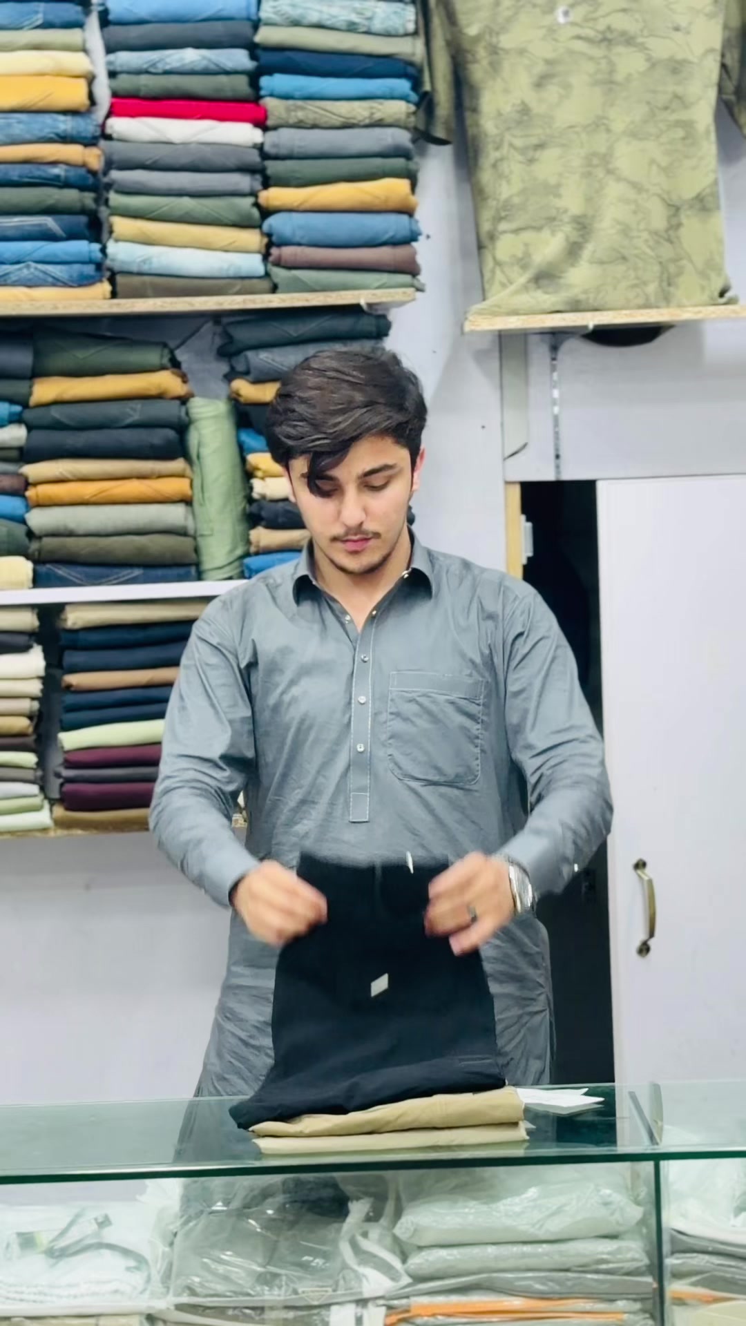@FIT RIGHT GARMENTS