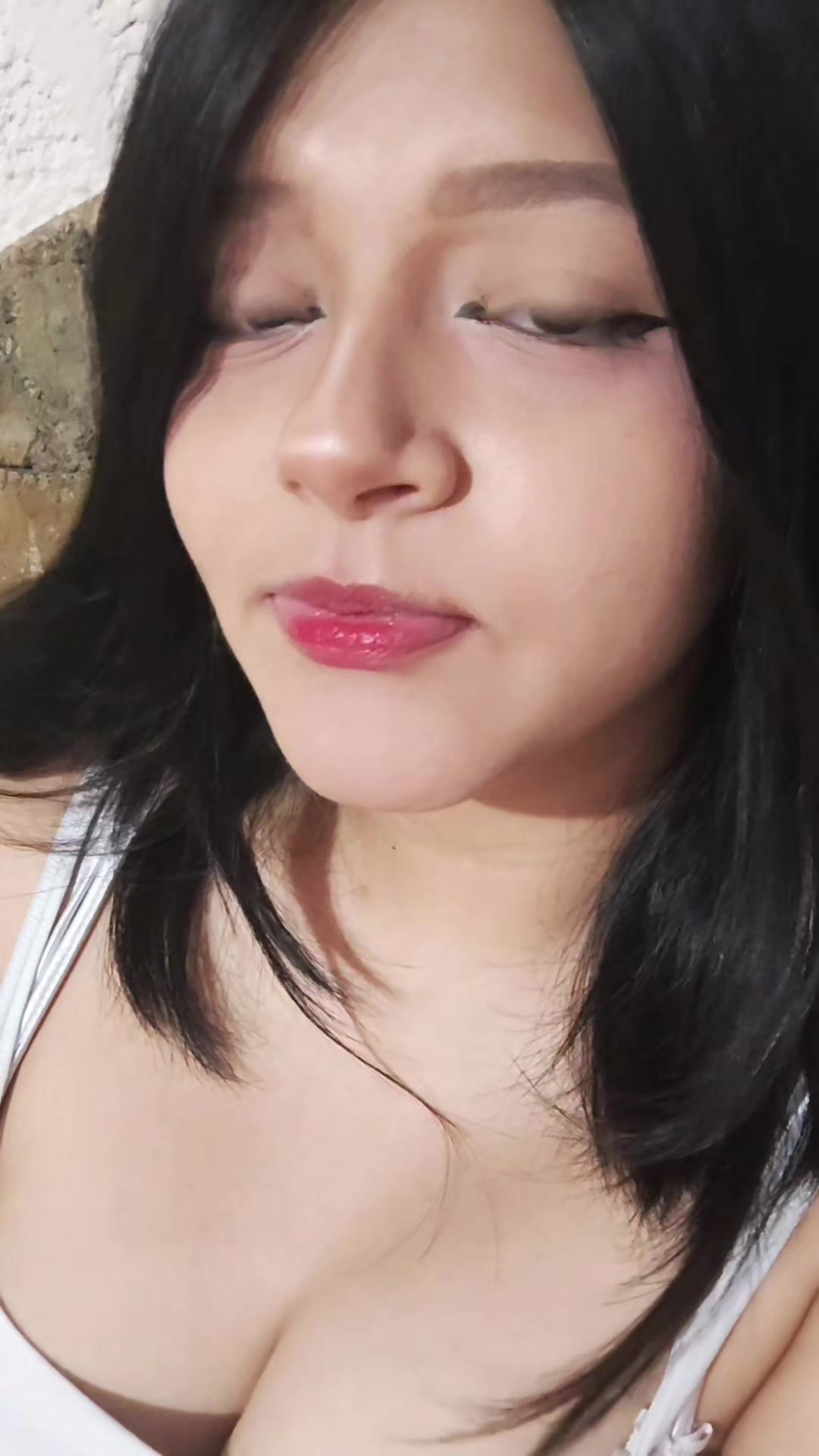 @La Tia Ainix