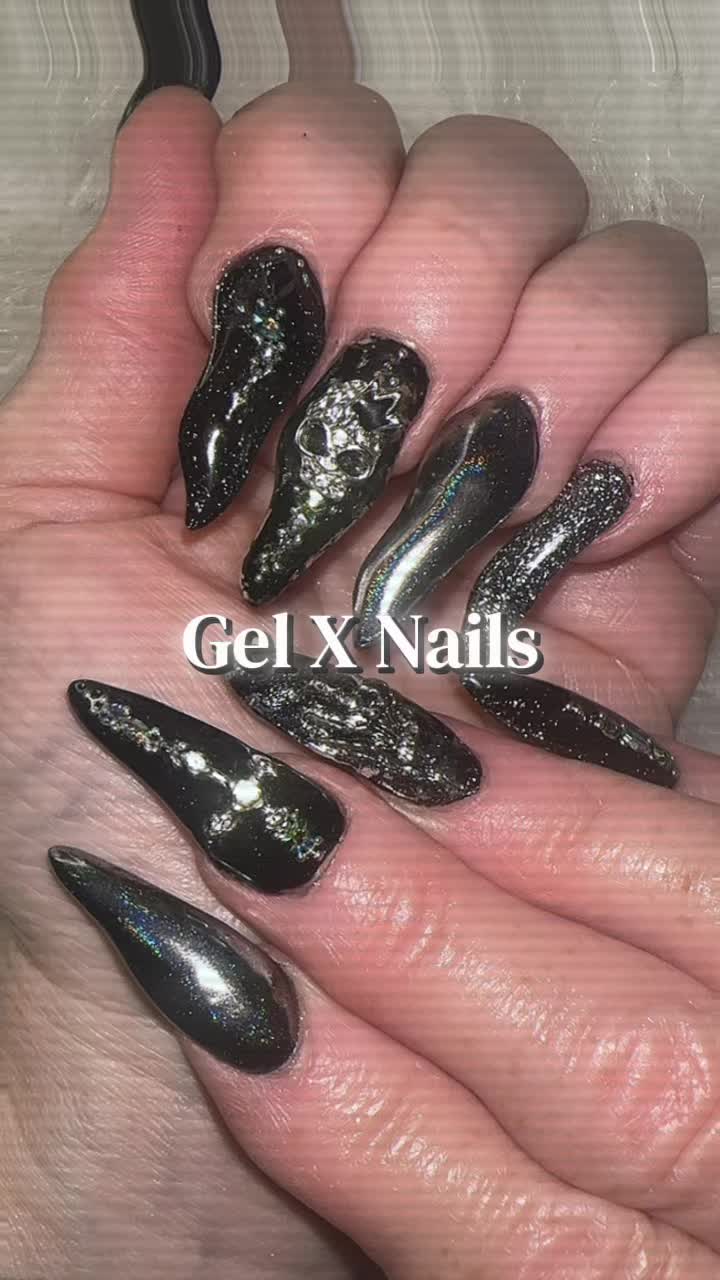 @GingerleighNails