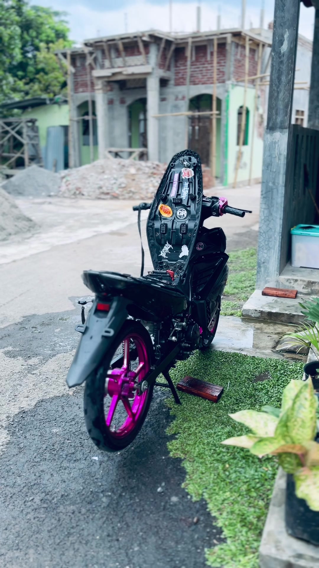 @Nugraha Pake A