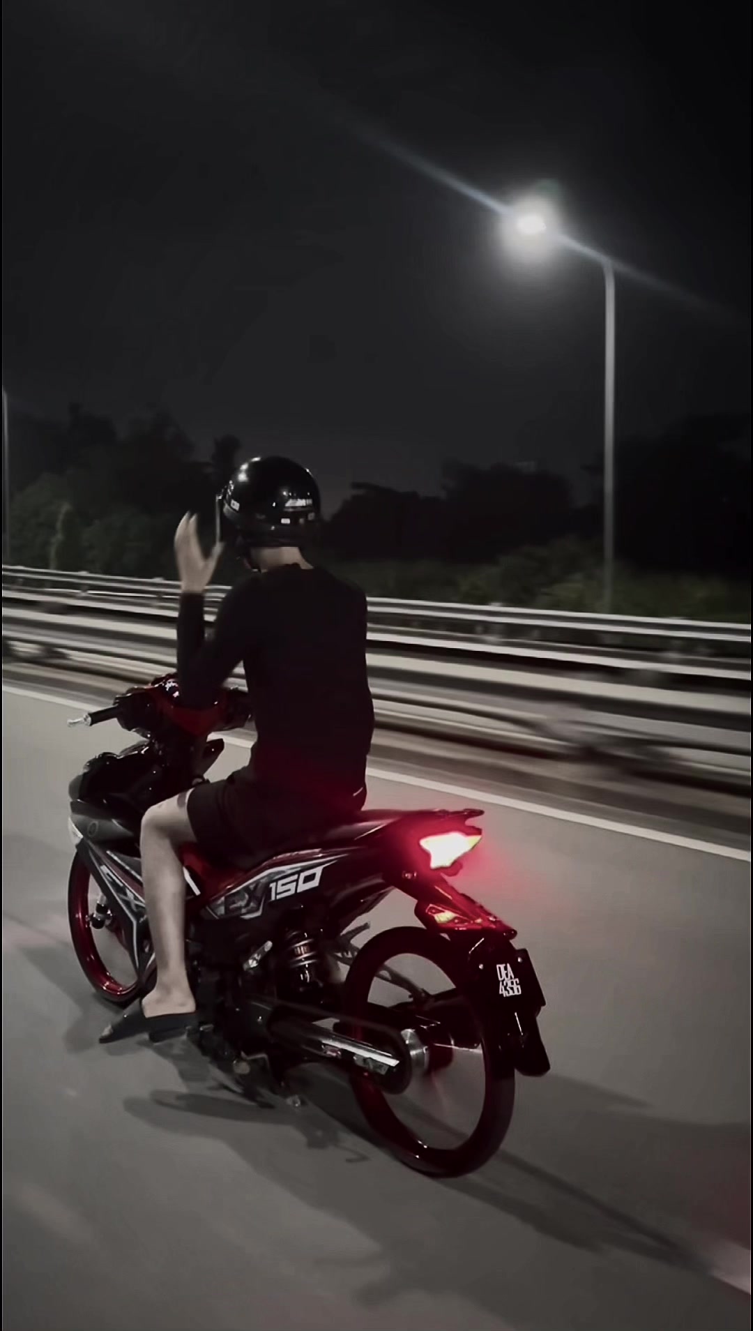 @𝓐 𝓡 𝓔 𝓟