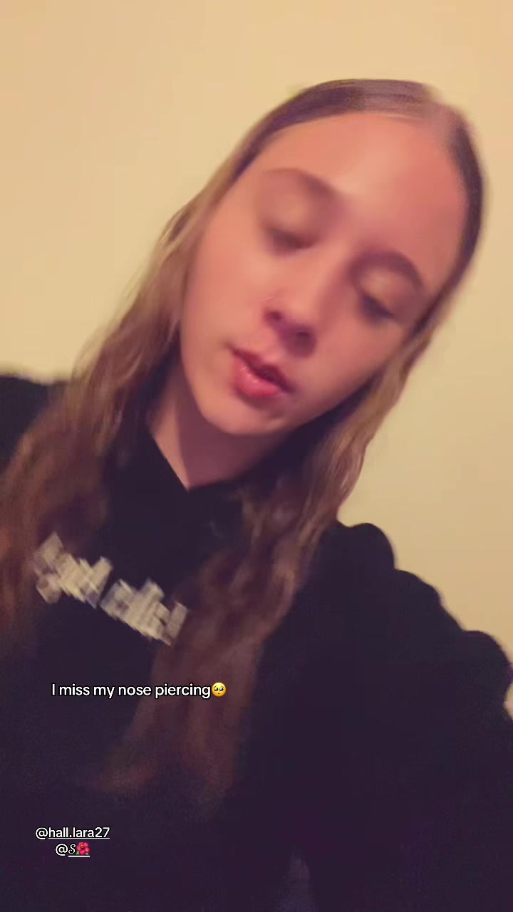 @Ella🤍