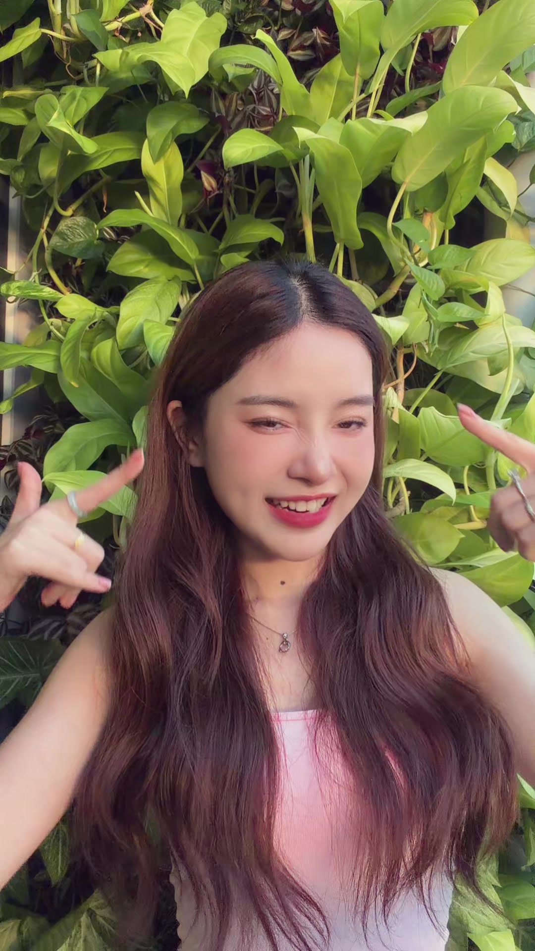 @Luna