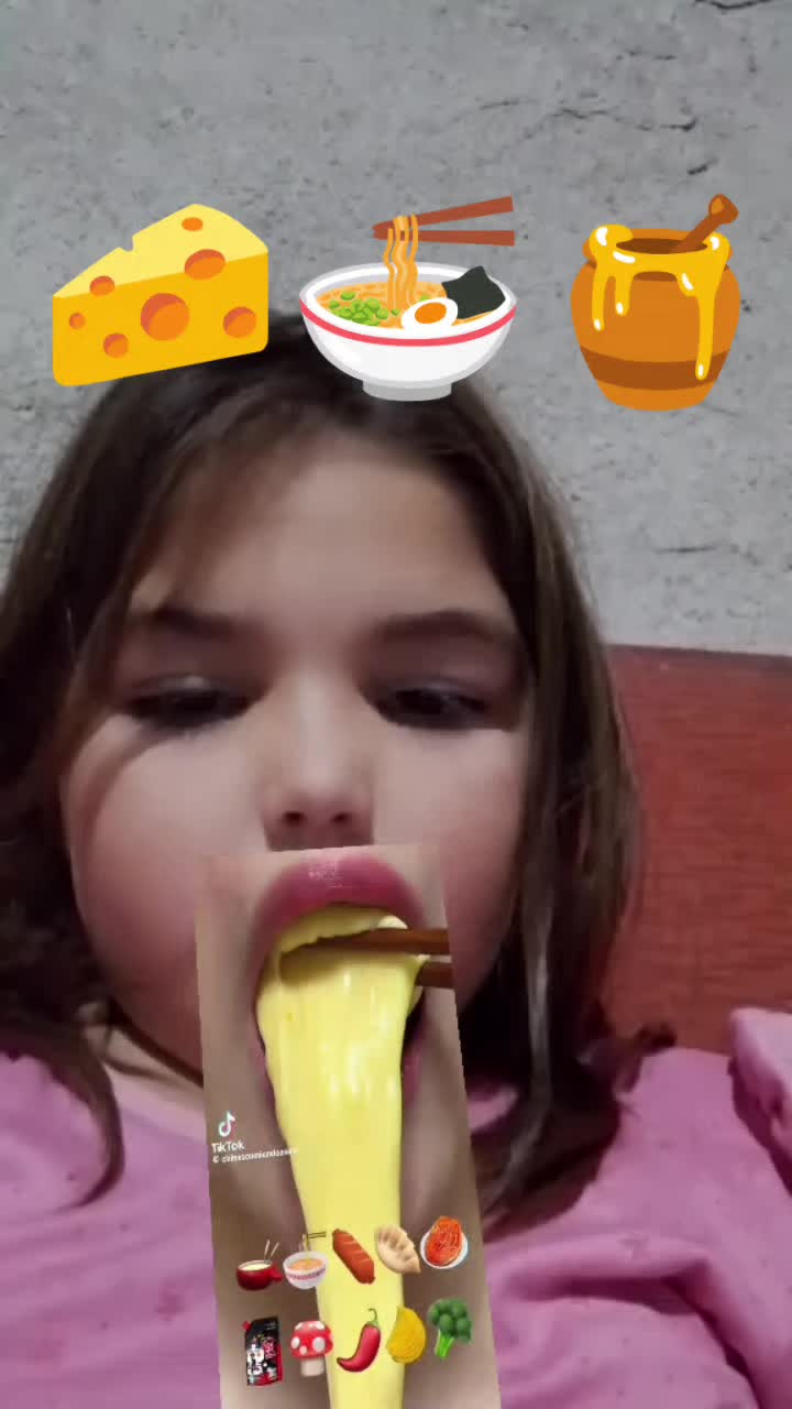 @Alexandra Aquino