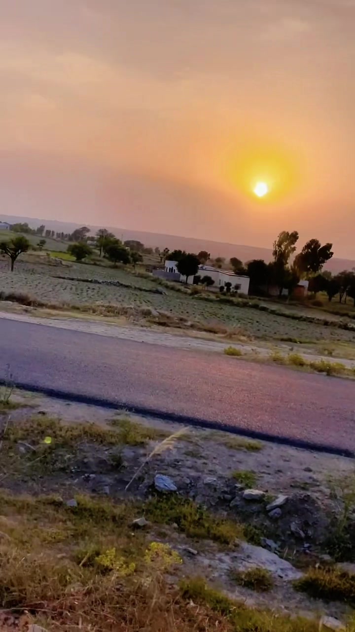@it's sheraz,💕❣️