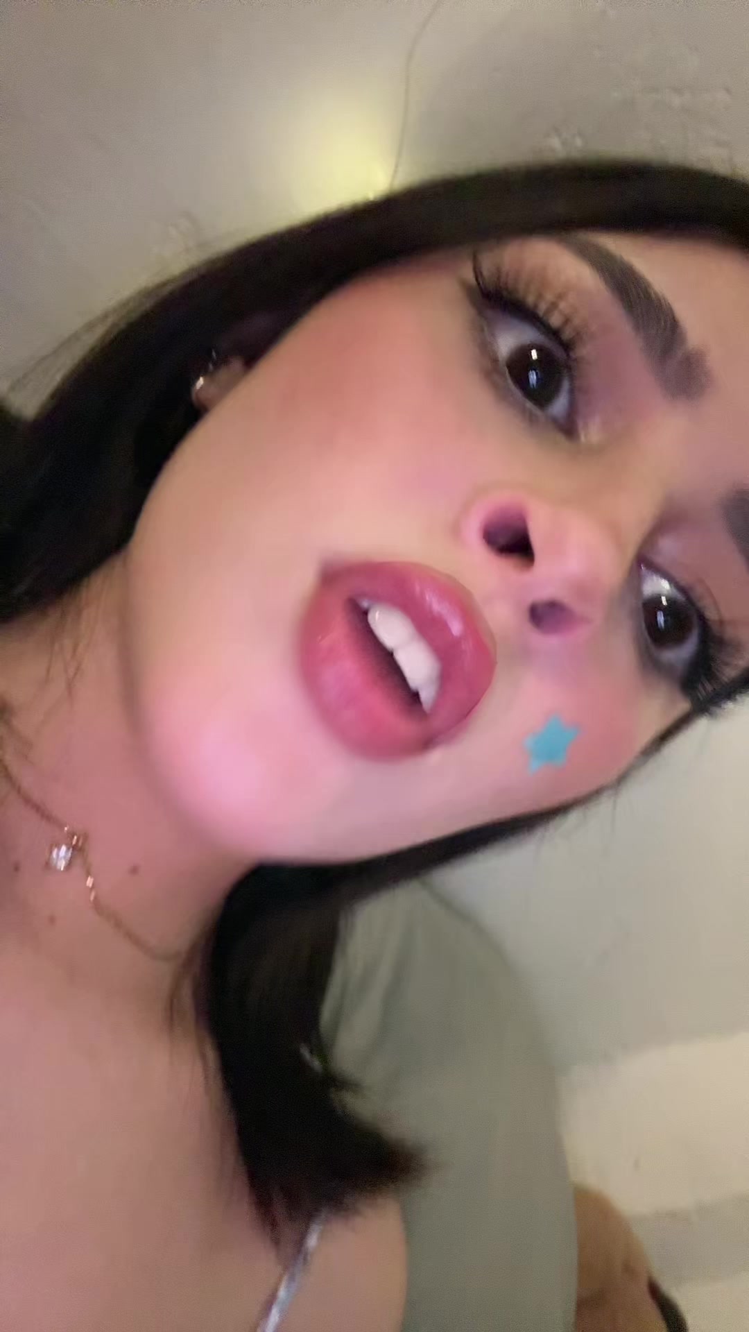 @nai 𖦹