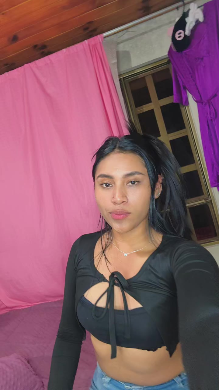 @Maria Alejandra💜