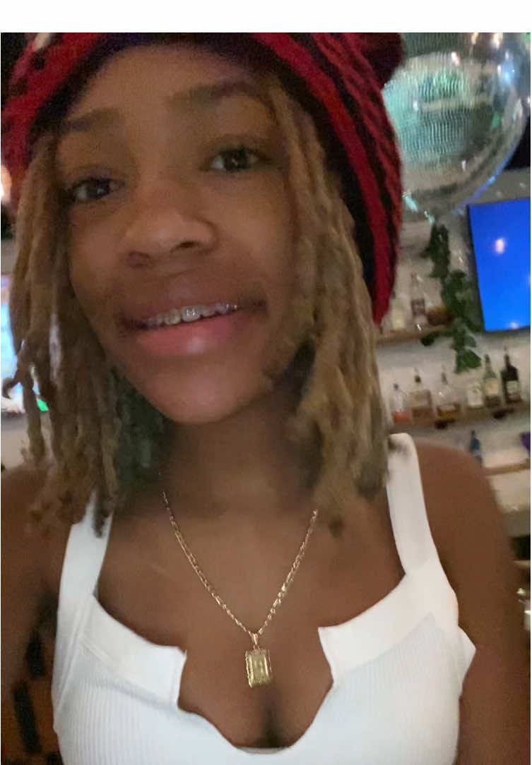 @🦎.