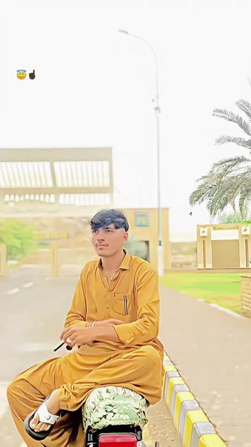 @᭄•♕•𝄢Chandu•𝄢♔᭄•