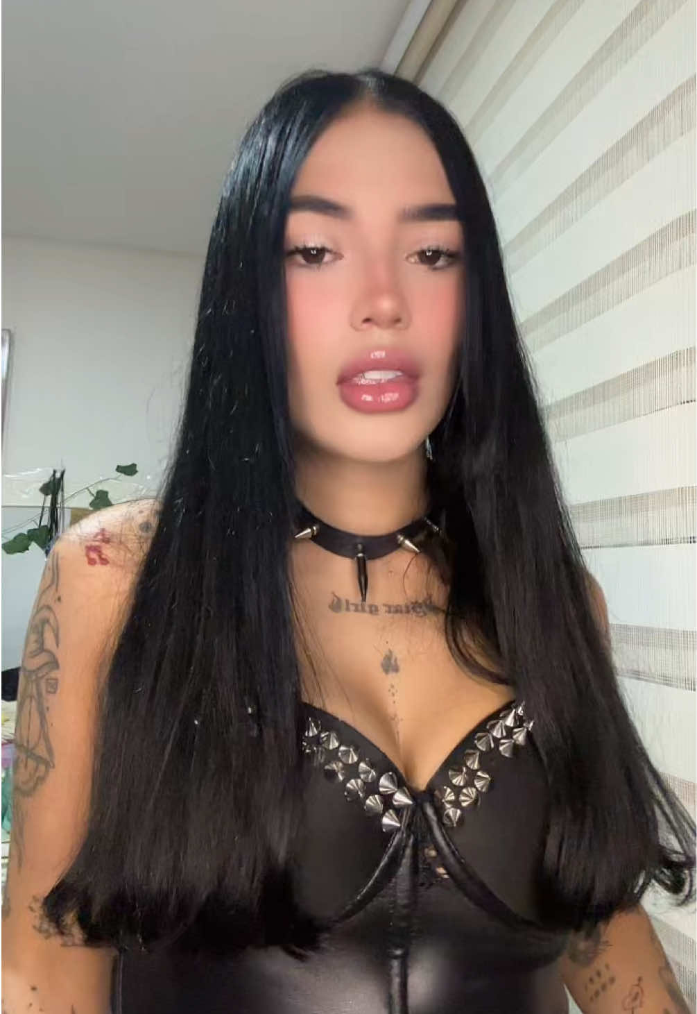 @Laura Londo&ntilde;o 🎧🖤🎵