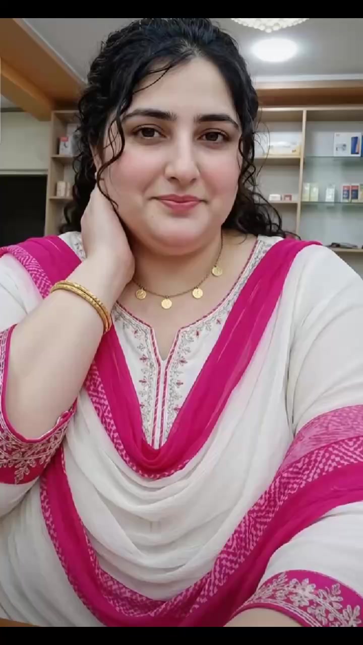 @عائشہ 27130