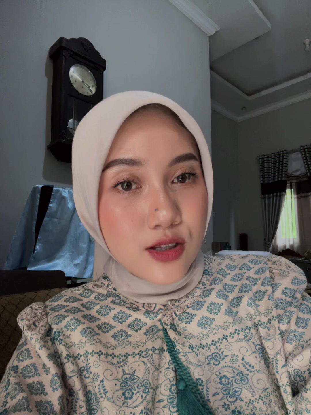 @dinaarna