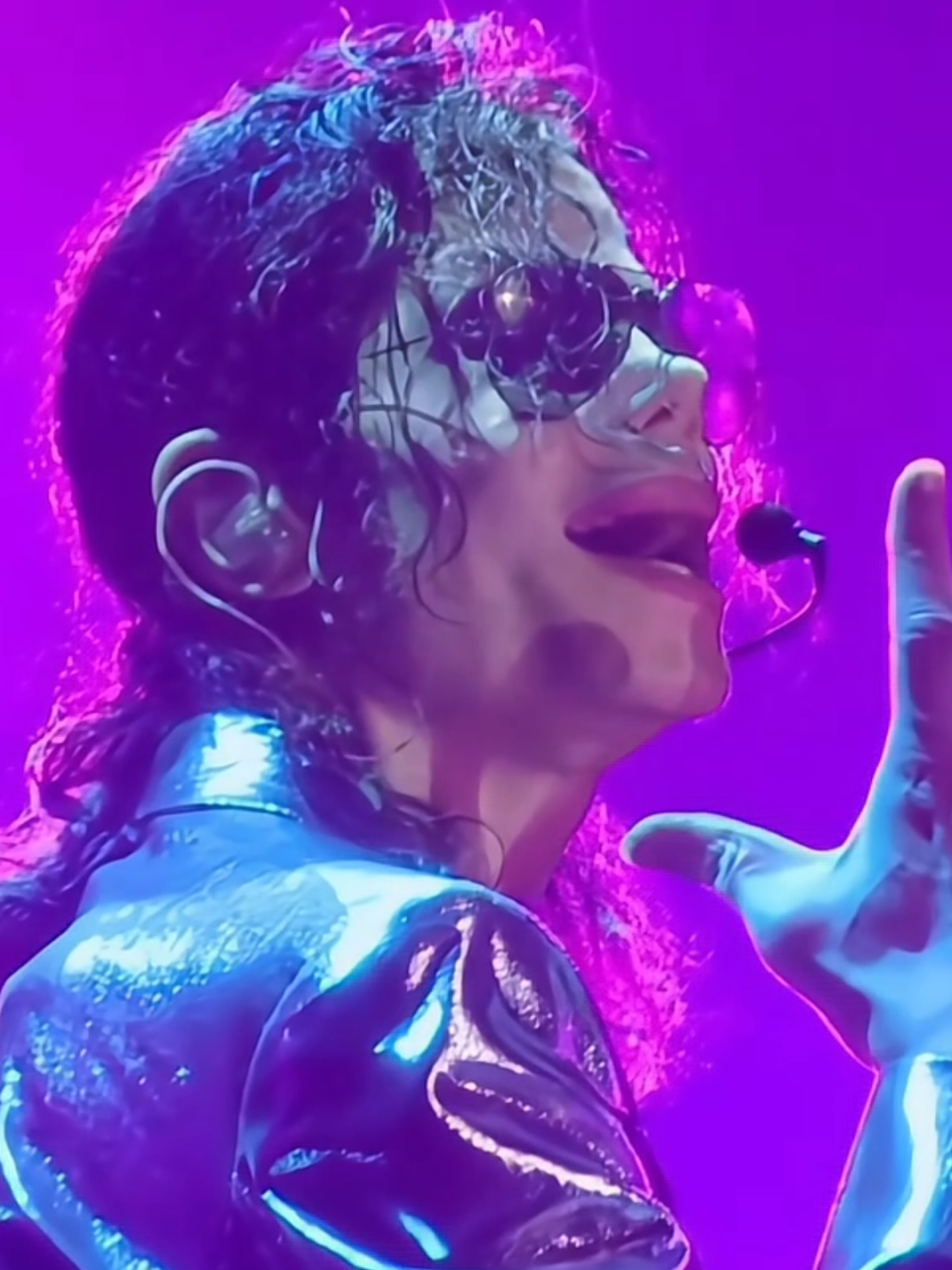 @MJJ King of Pop