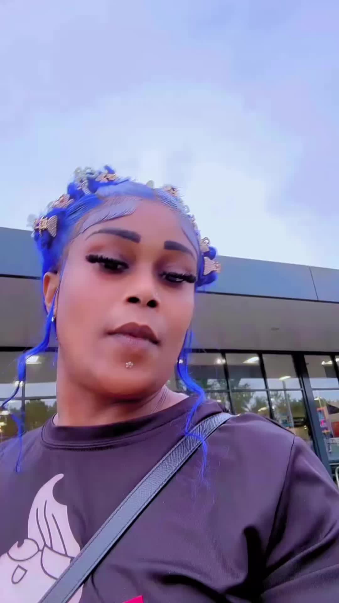 @Nayshikahairsalon🎀💇🏽&zwj;♀️.