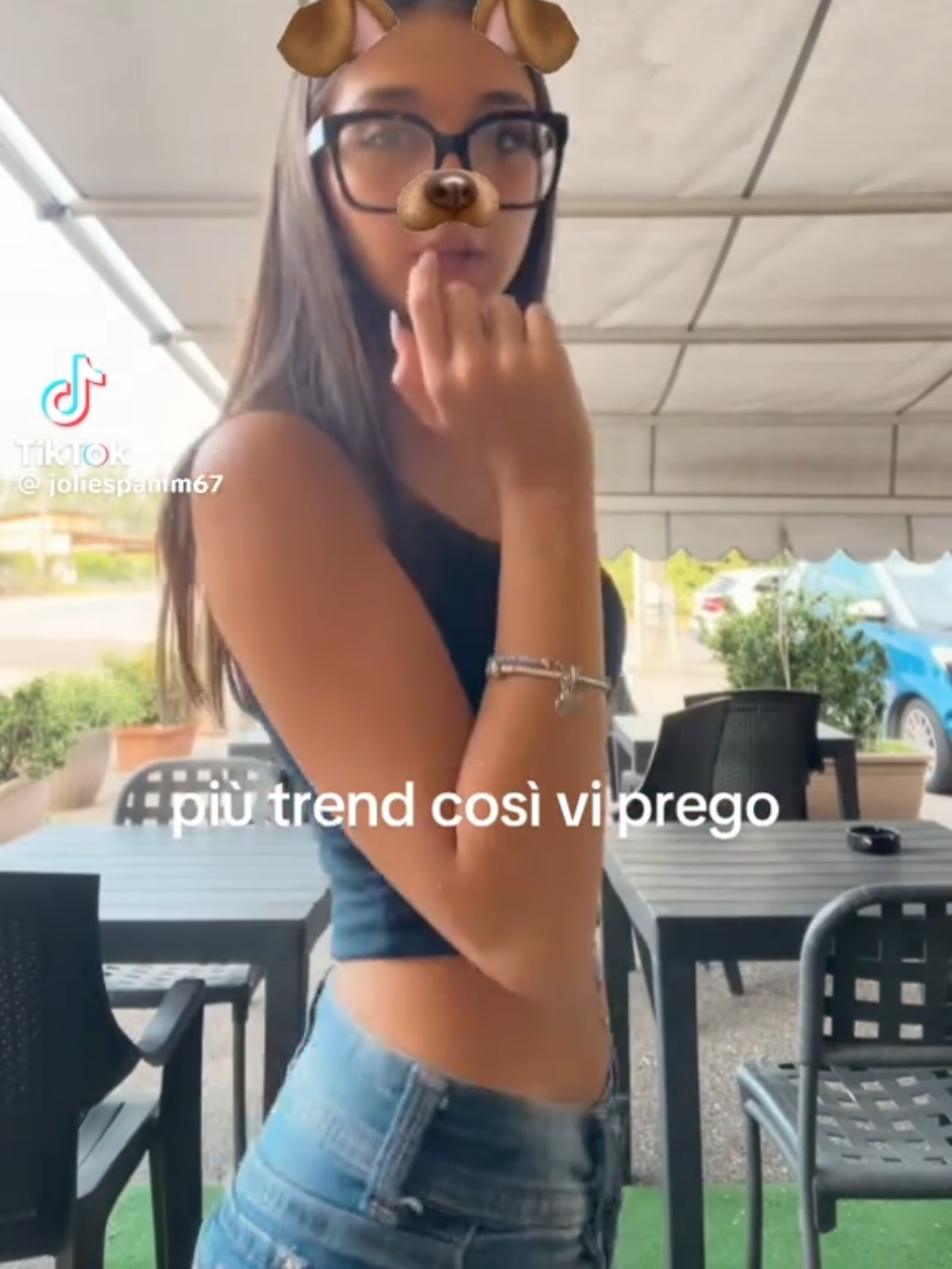 @⚜️post&repostgirls⚜️