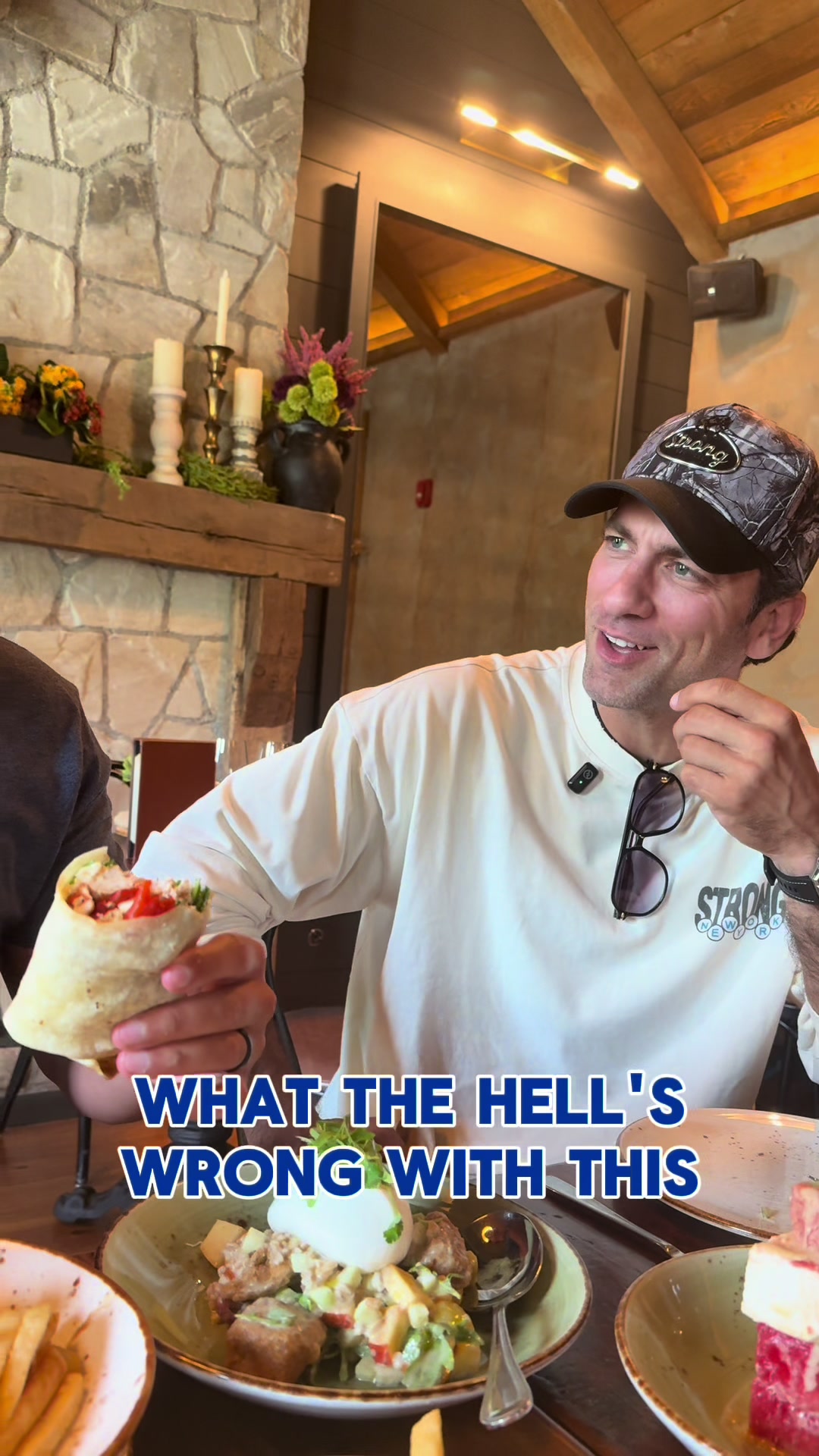 @Joey Eats