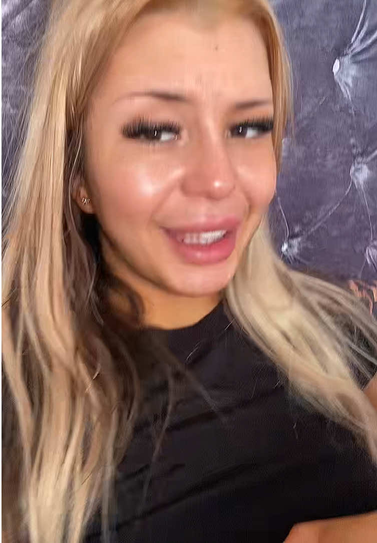 @cronicolelyonline