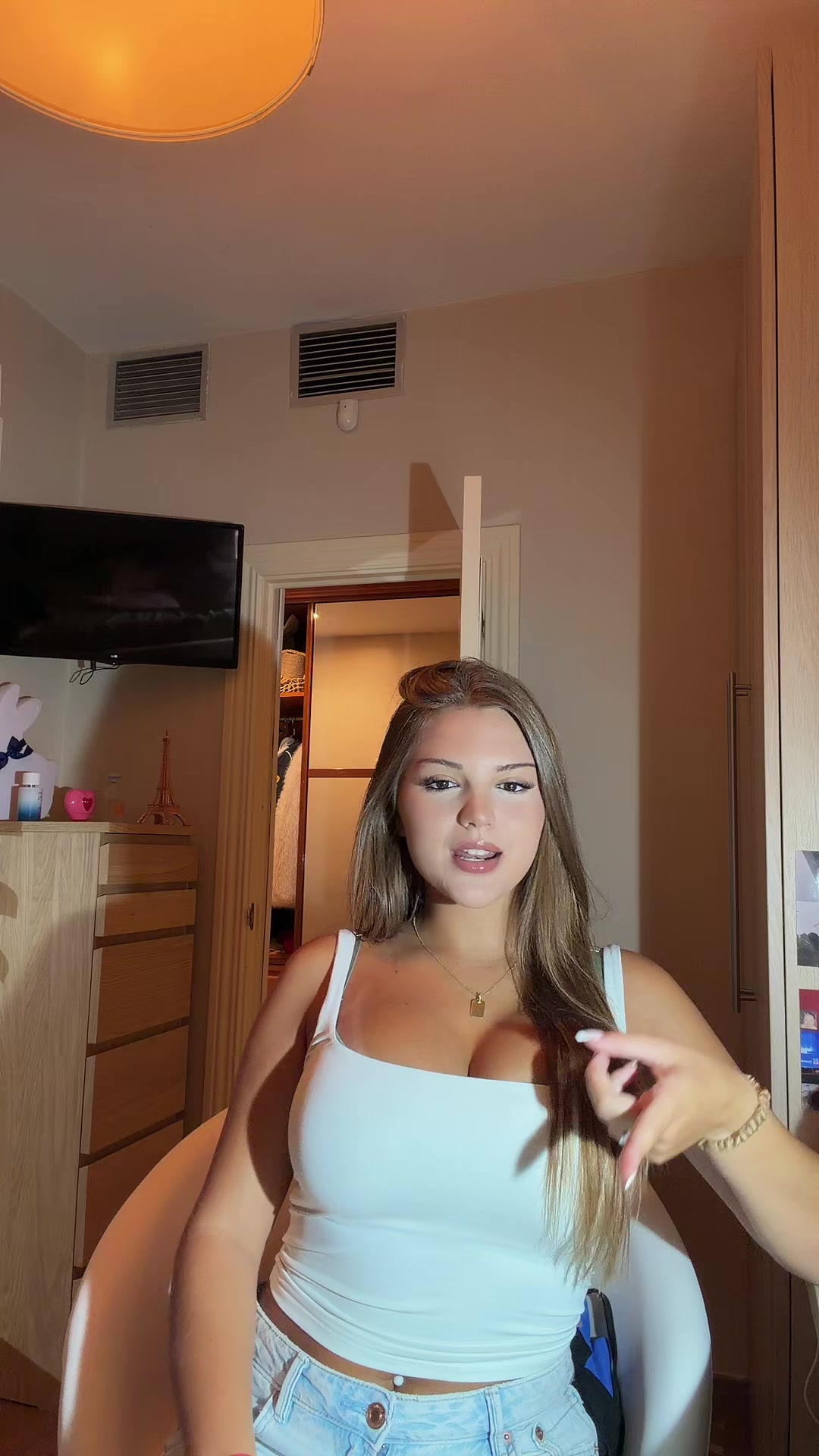@andreabascones