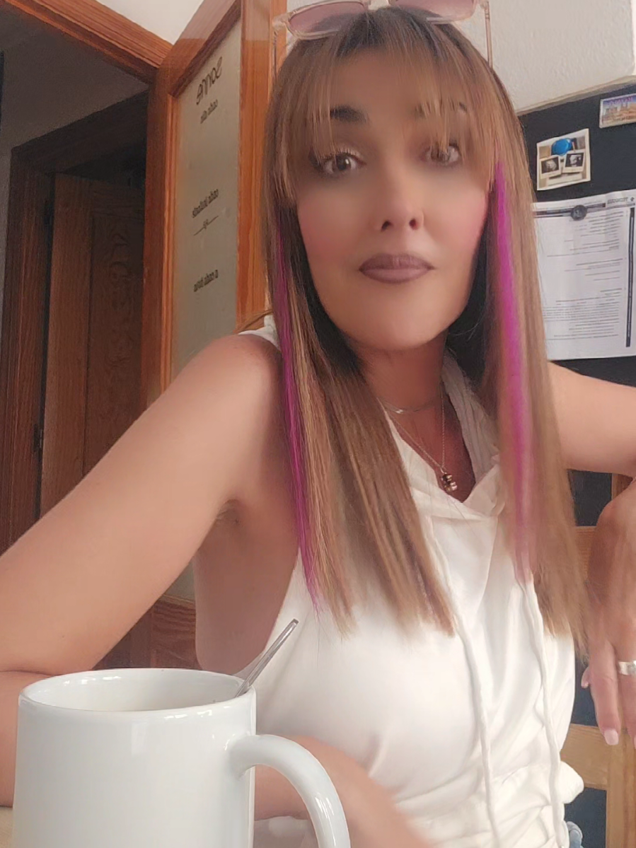 @Ela