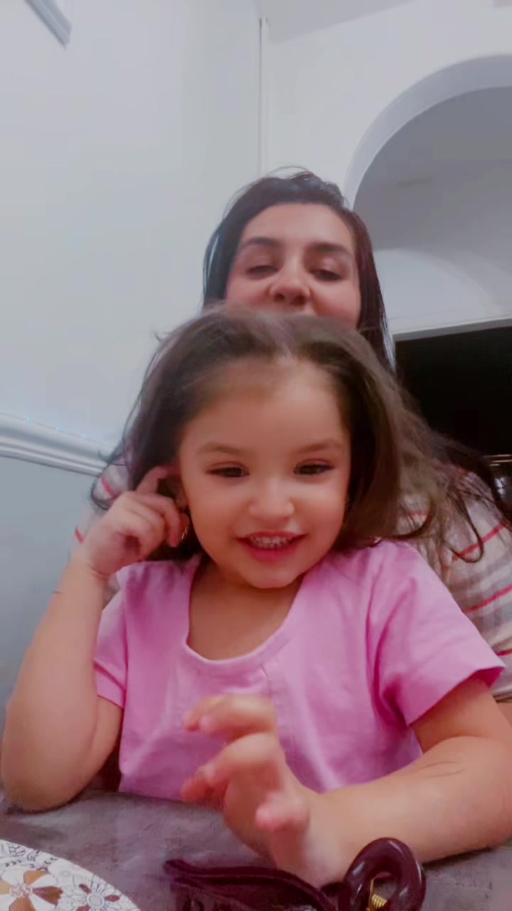 @Tati Boss