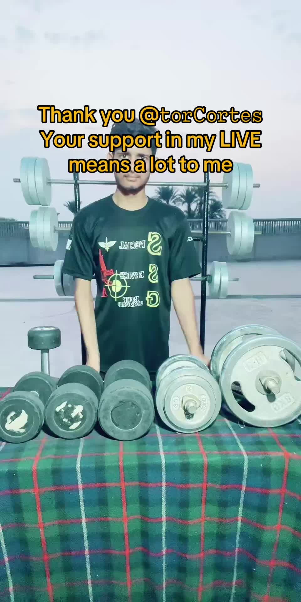 @Bodybuilder boy