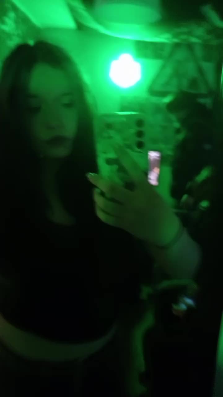@annaisdizzy09