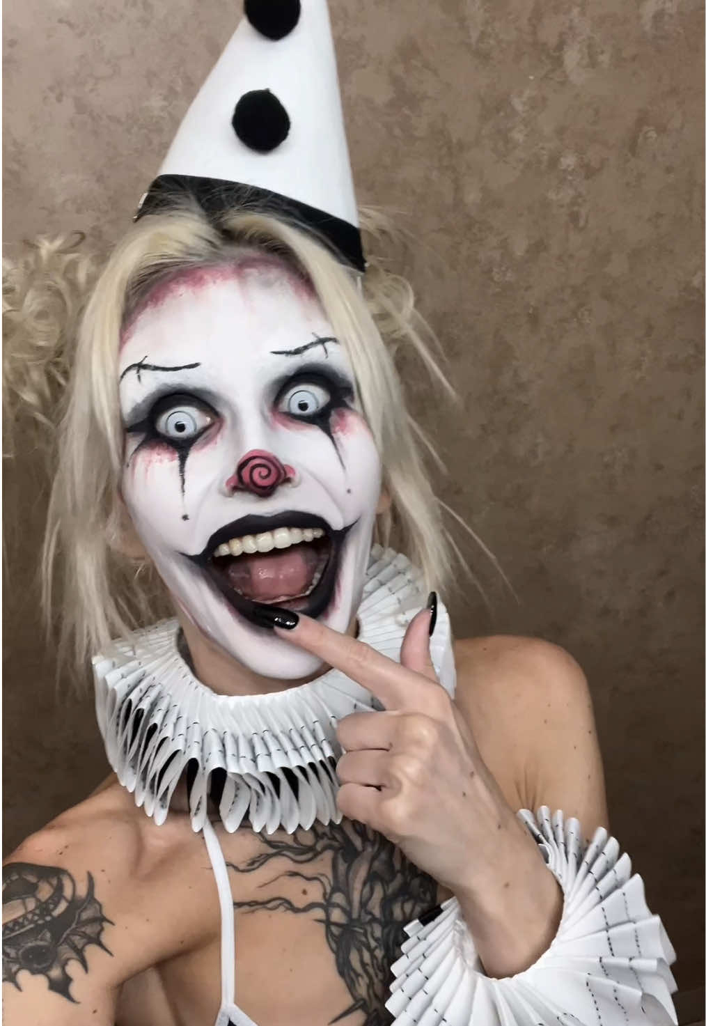 @barbieghoul