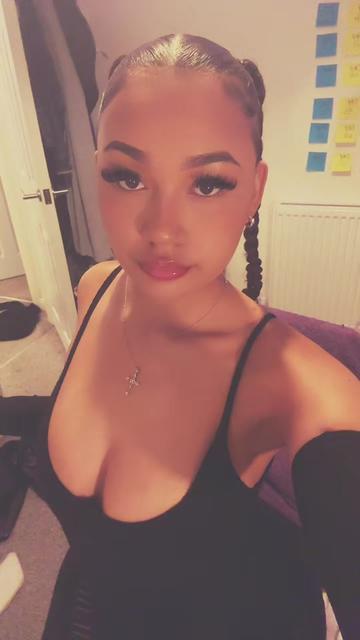 @Jaz👸🏽