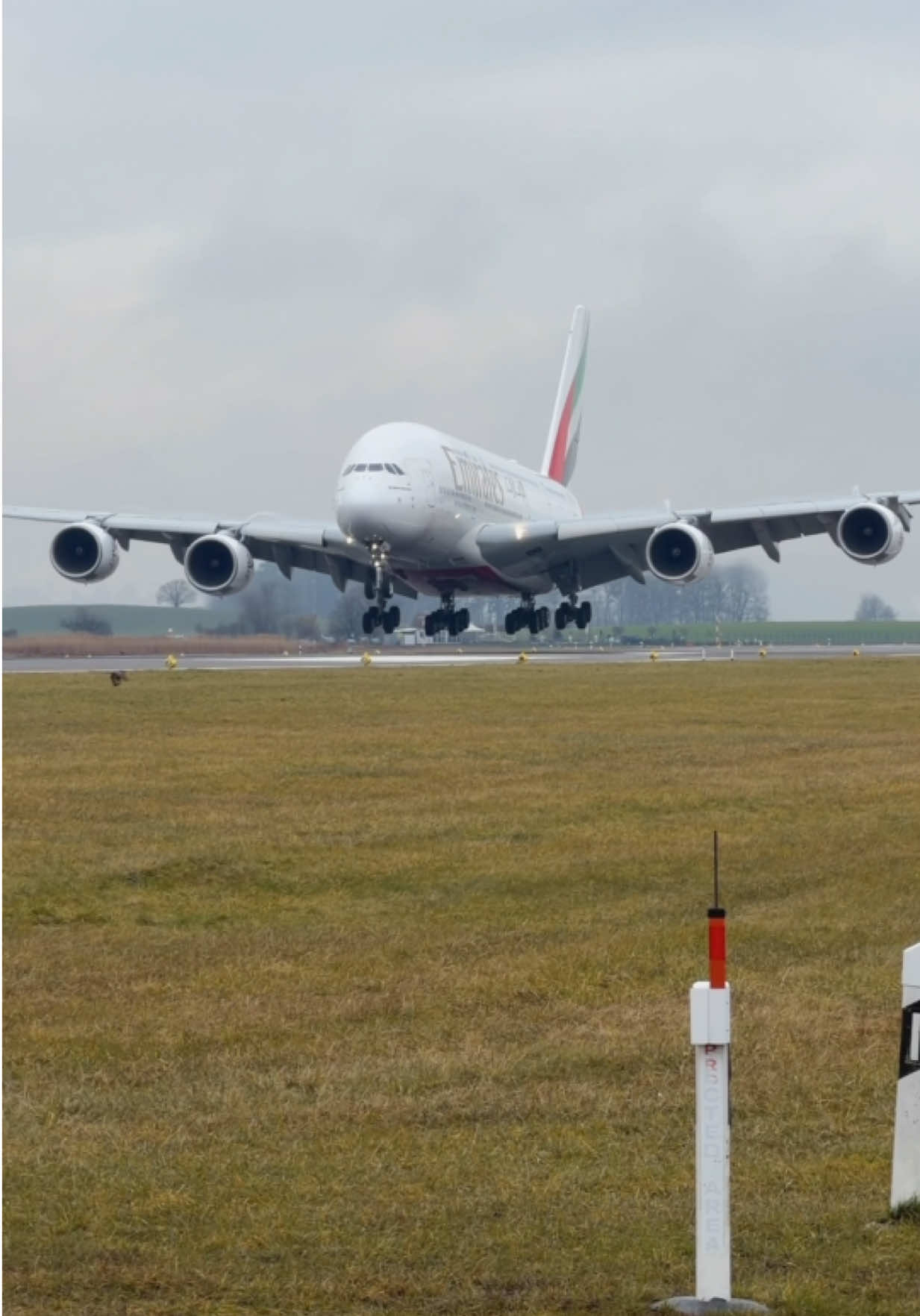@ZRH_Airfieldmoments