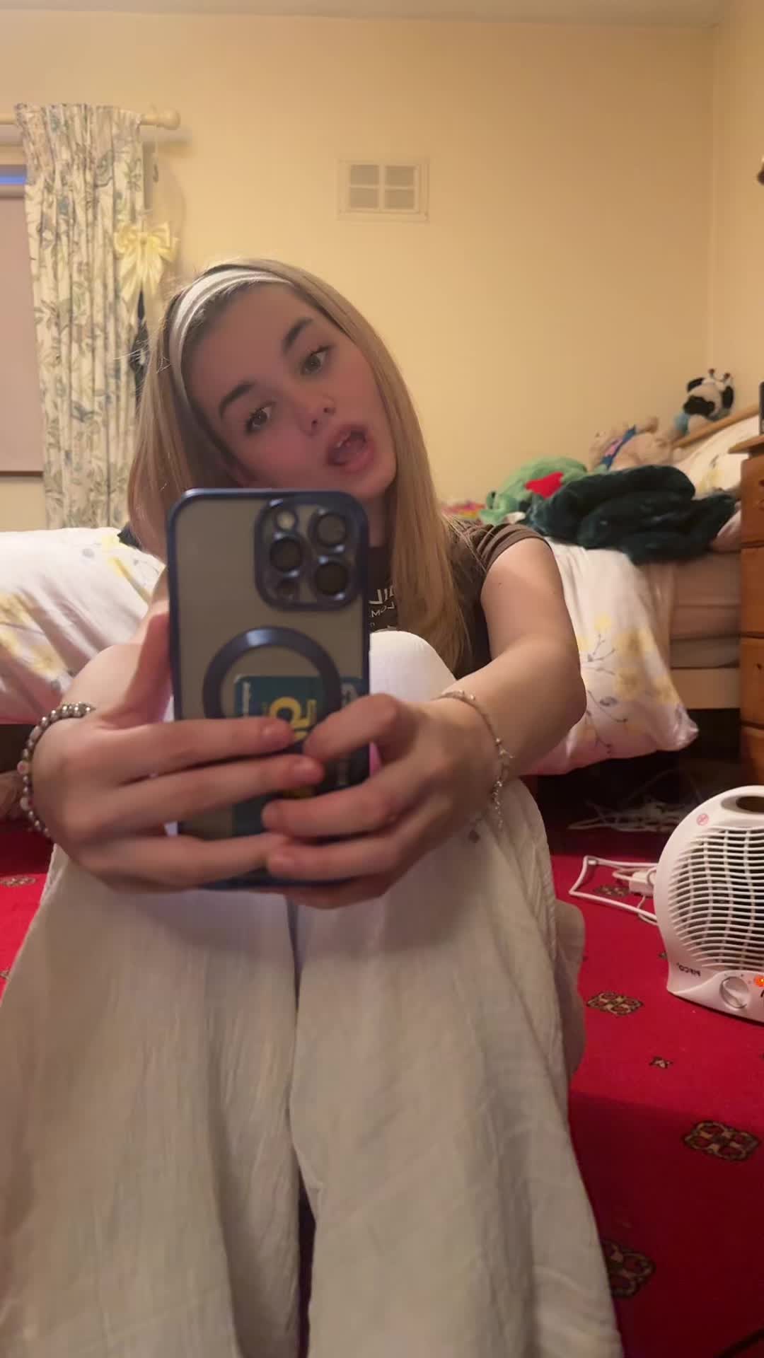 @aIannak9