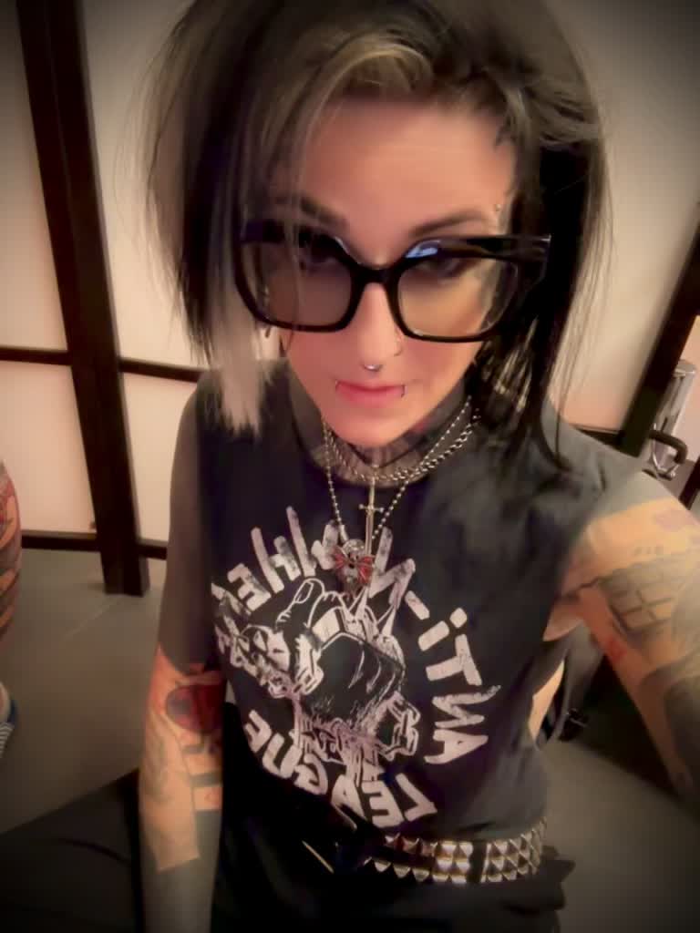 @coma.girl.sally.666