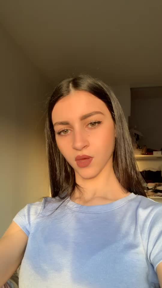 @Sabrinaa