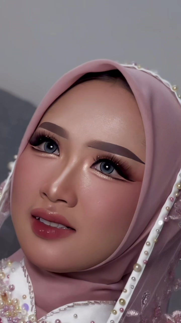 @idamakeuppati