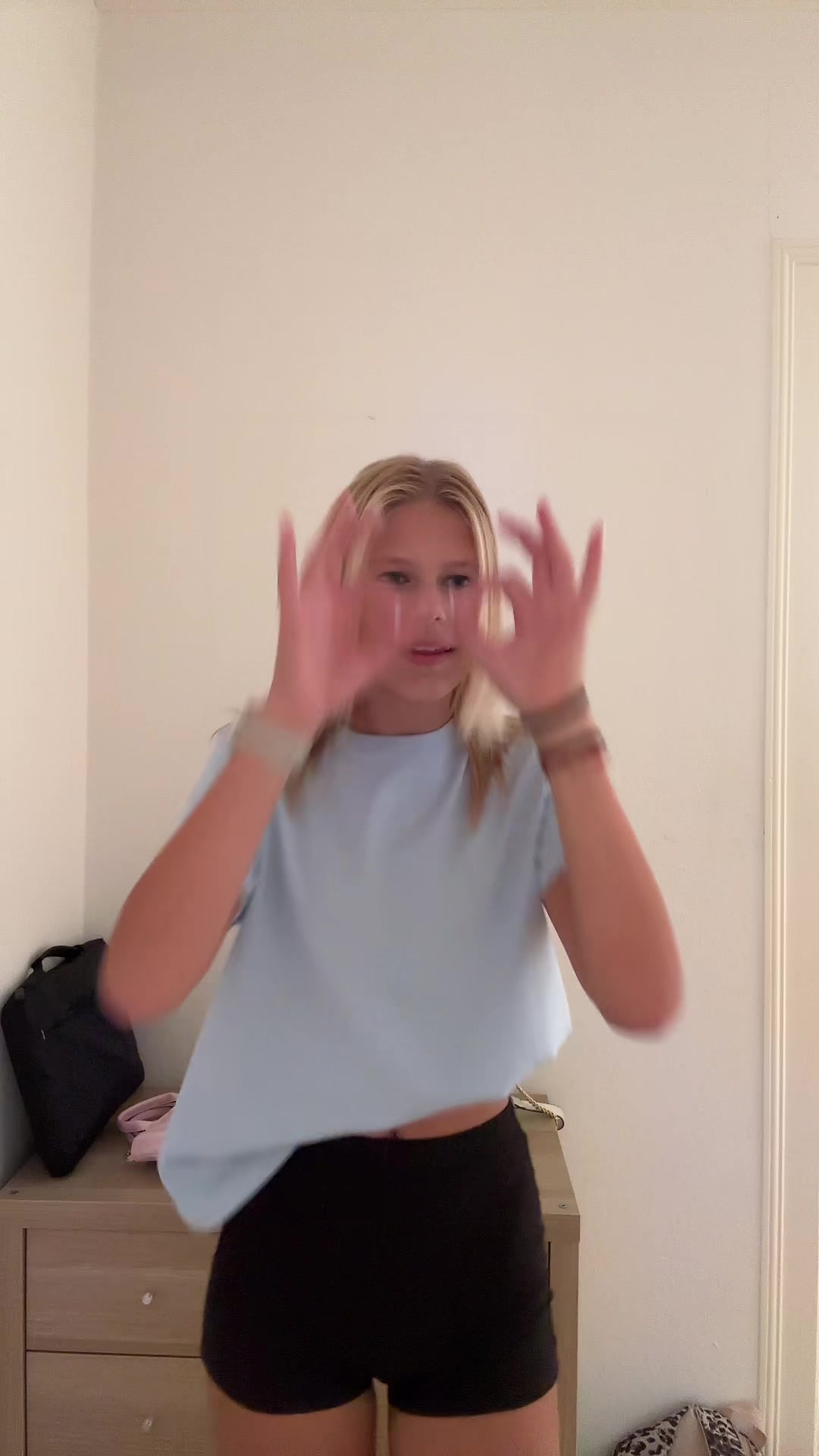 @𐙚
