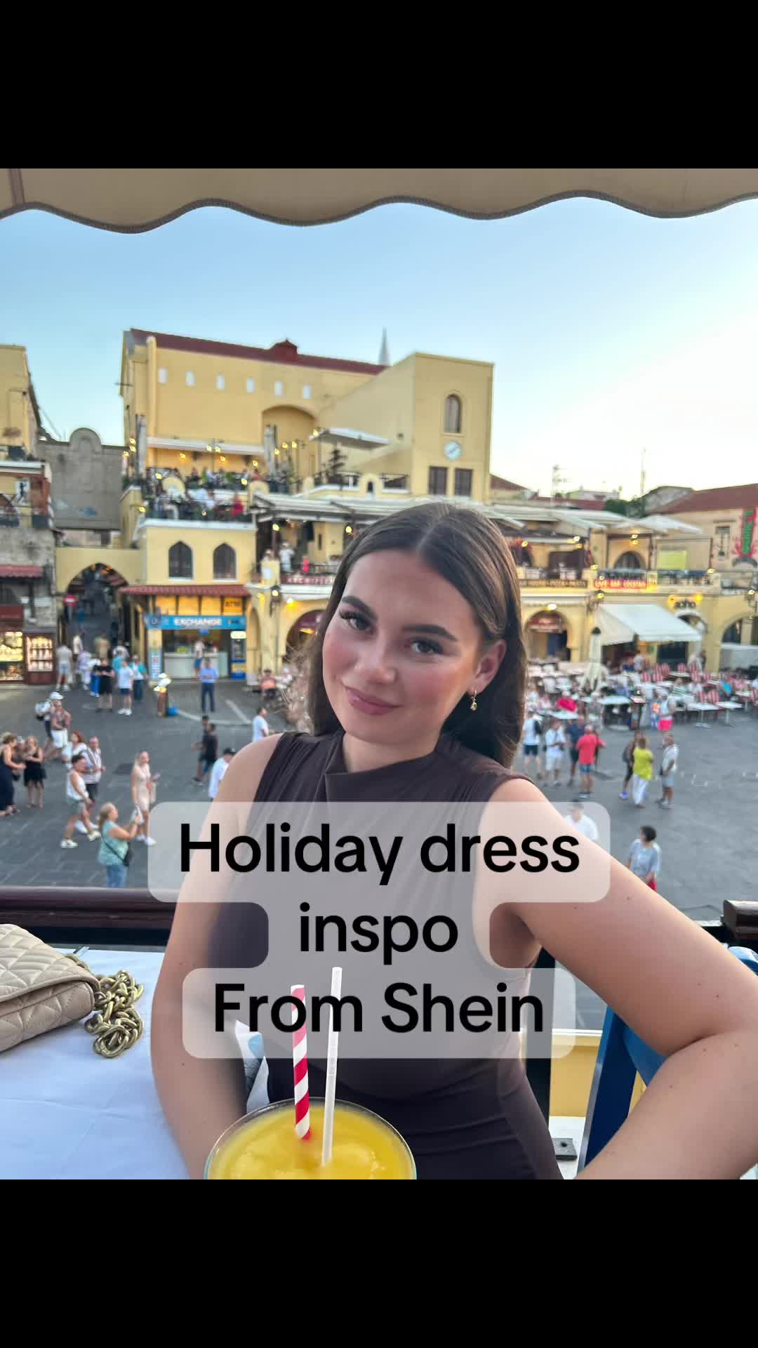 @chlomaddenn
