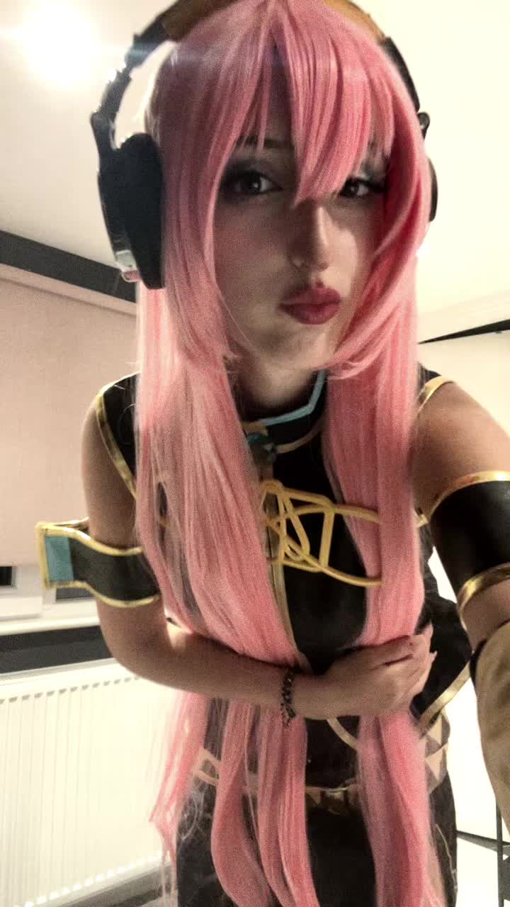 @ִ ࣪𖤐