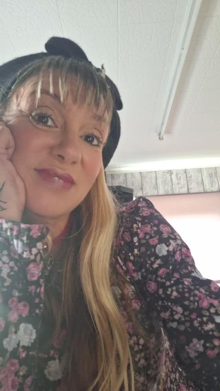 @beautifulchaos🌈⚡️